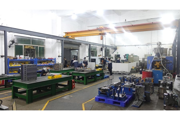 影響模胚加工結(jié)構(gòu)和模胚系統(tǒng)的因素